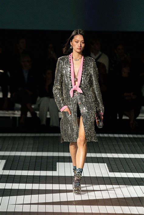 See All The Look From The Chanel Cruise 2024 Show — 